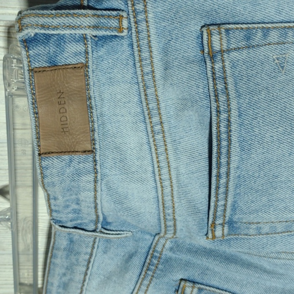 Destroyed High Rise Cropped Jeans - Picture 12 of 16
